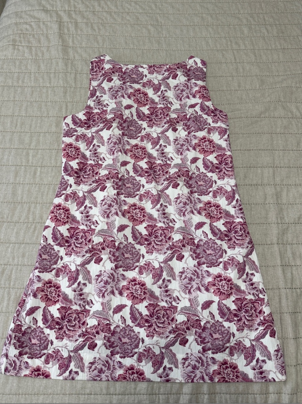 English Factory Sleeveless Floral Shift Dress in Mauve and White